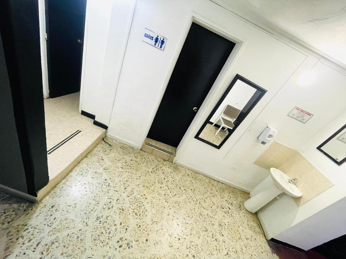 Hostel Tiger *